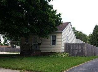 2016 29th St, Kenosha, WI 53140