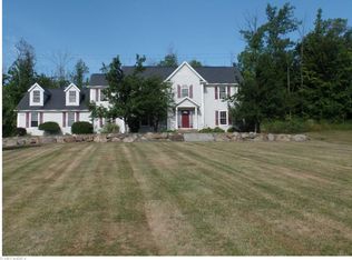 12360 Falcon Ridge Rd, Chesterland, OH 44026