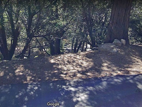 5th image of Valle Dr
