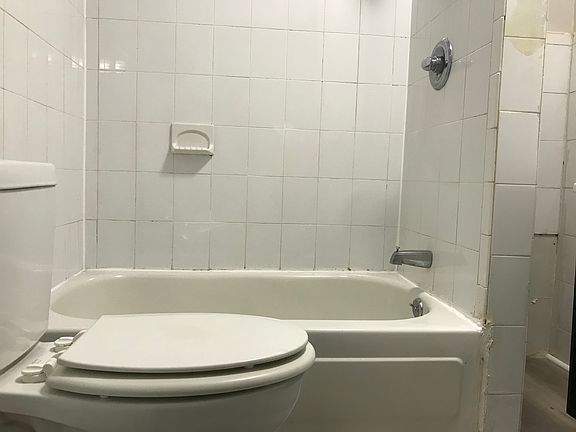 5th image of 210 63rd St #21E