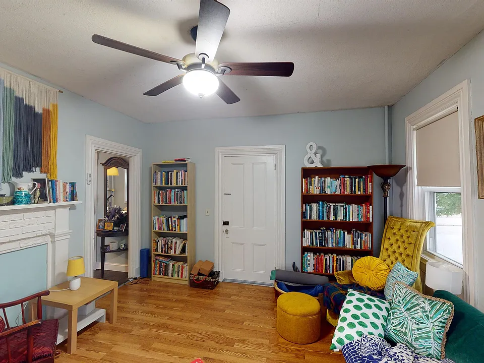 92 Vernon St #1