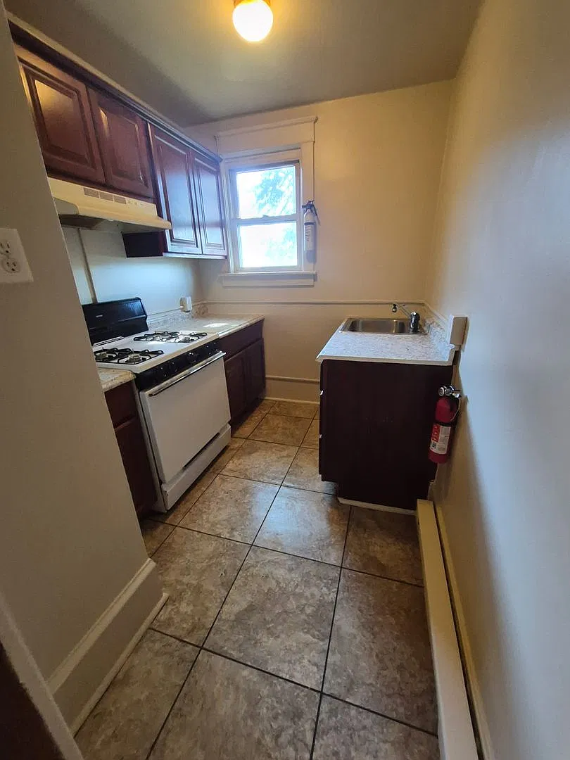 Lenape Apartments — Photo 1