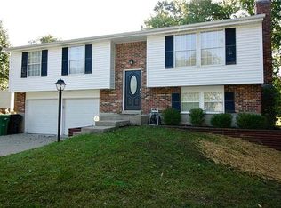 11904 Olde Spring Ct, Coldstream, KY 40245