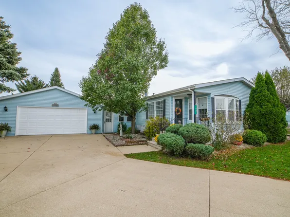 42 Norway Dr, Manteno, IL 60950