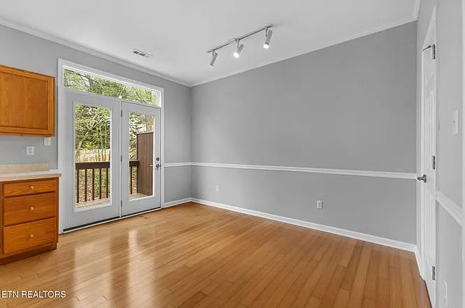 10708 Prince Albert Way — Photo 6