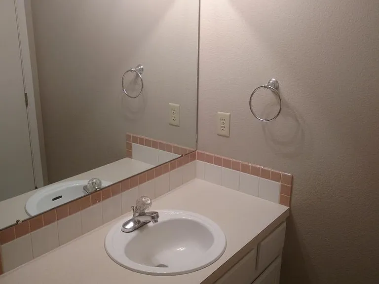 3353 Laredo Ln — Photo 11