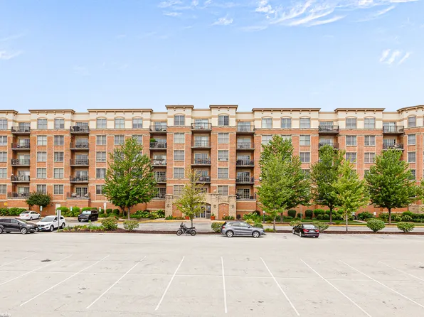 9530 Cook Ave Unit 412, Oak Lawn, IL 60453