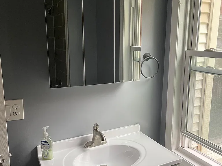 35 Benton St #2 — Photo 3
