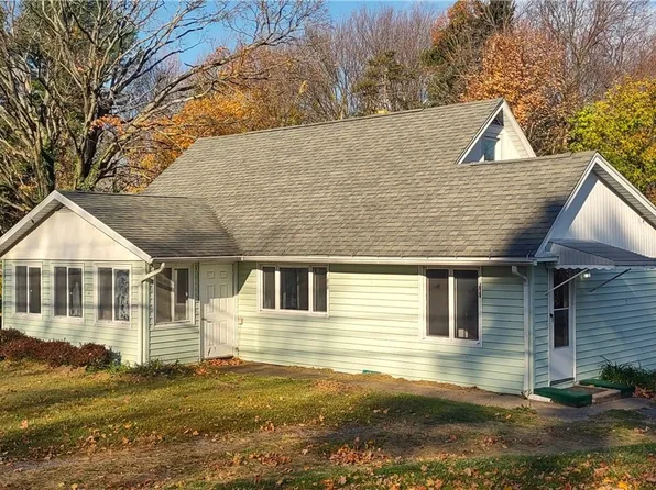 2831 S Ridge Rd, Kingsville, OH 44048