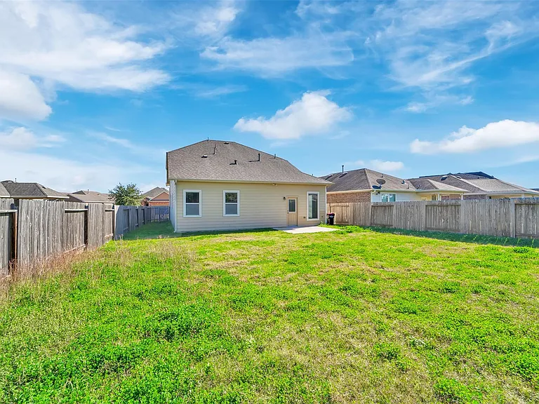 5407 Baronet Dr — Photo 37