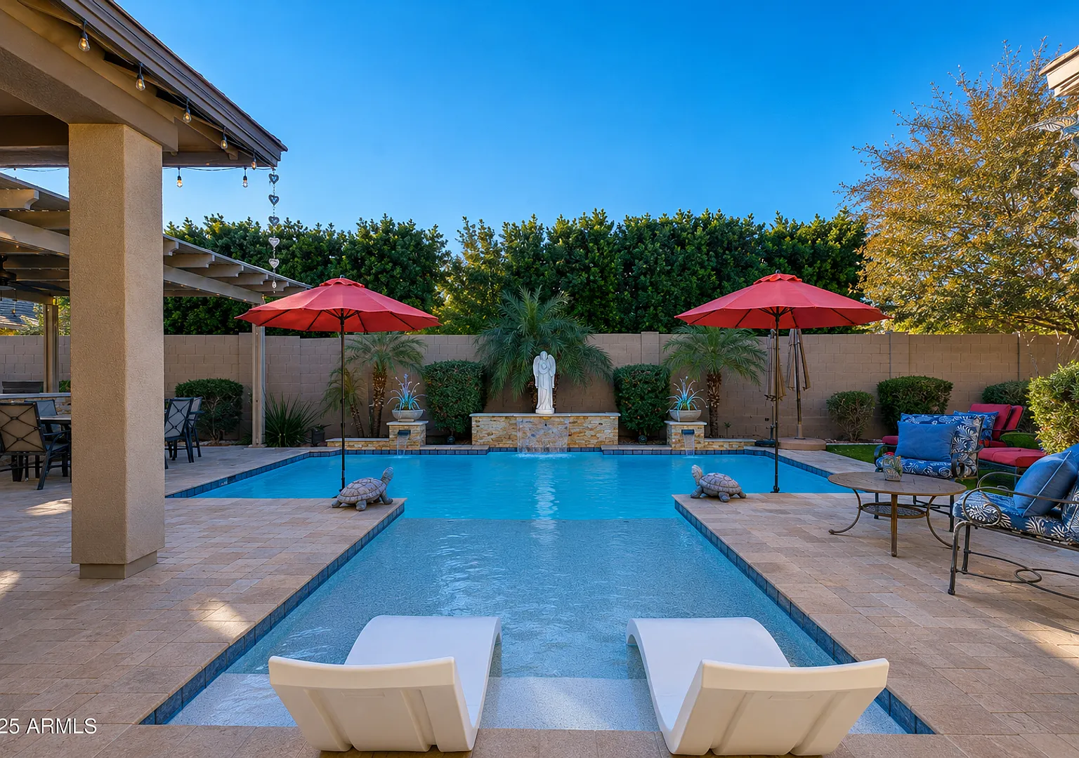 Spectacular Single Level Home with Private Heated Pool! — Photo 2