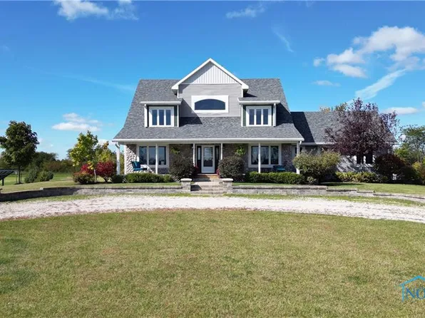 26551 Tracy Rd, Walbridge, OH 43465