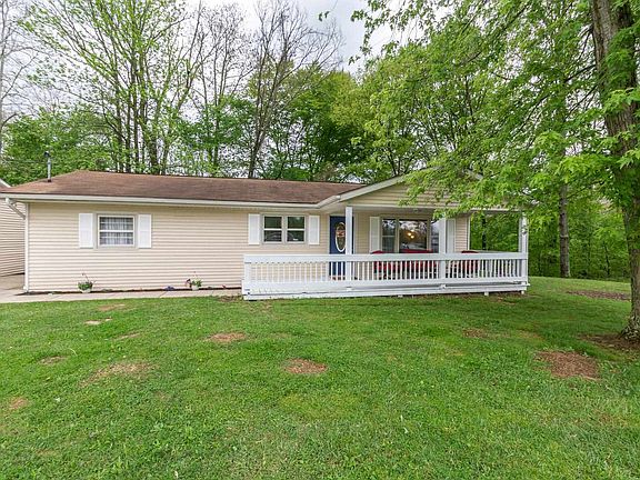 2nd image of 7858 N Hudson Ln