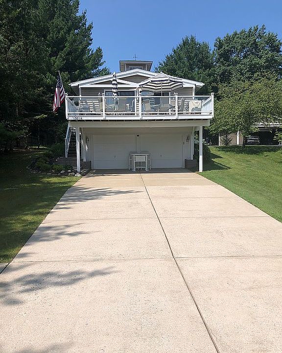 1st image of 12214 SW Torch Lake Dr