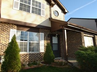 1208 Robin Dr, Carol Stream, IL 60188