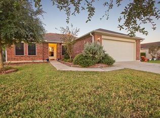 2809 Don Hill Ln, Taylor, TX 76574