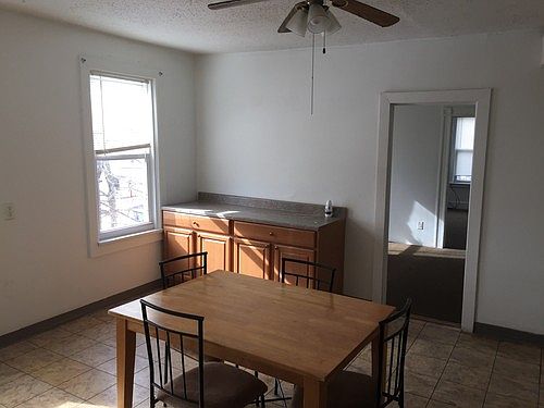 2nd image of 55 Market St