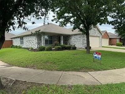 2001 Lake Trail Dr, Heartland, TX, 75126