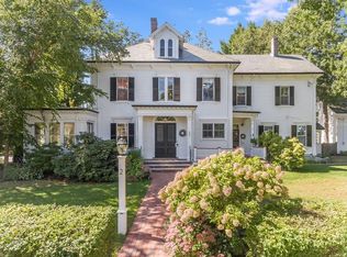 2 Pine St, Winchester, MA 01890