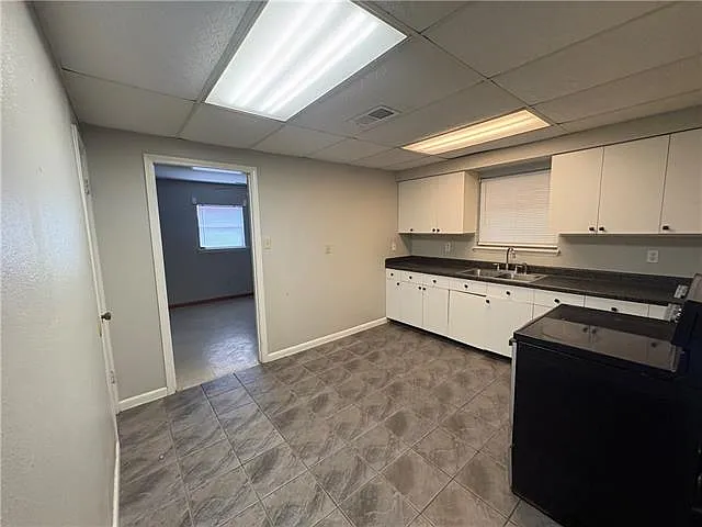 108 Joy Ann St #B — Photo 6