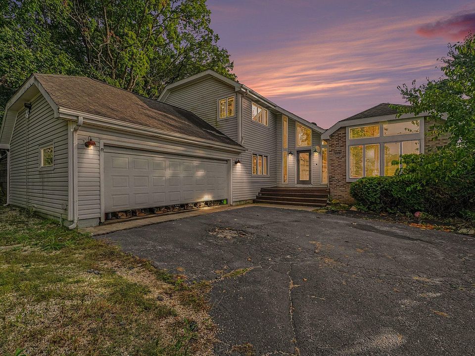 1st image of 11276 Gerry Ct