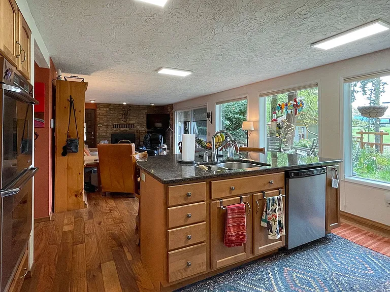 590 Ridge View Dr — Photo 15