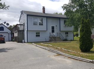 29 Daggett St, Portland, ME 04103