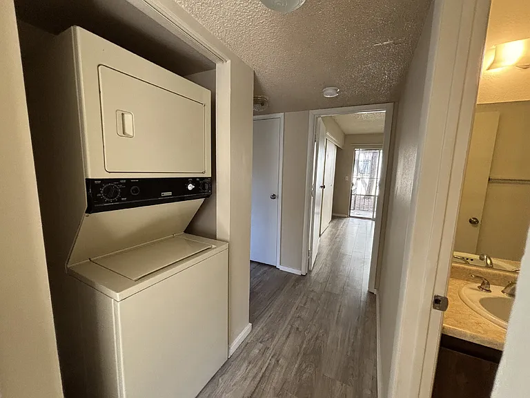 3231 Jericho St #A — Photo 32