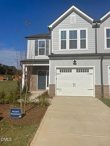 596 Glen Clova Dr Photo 1