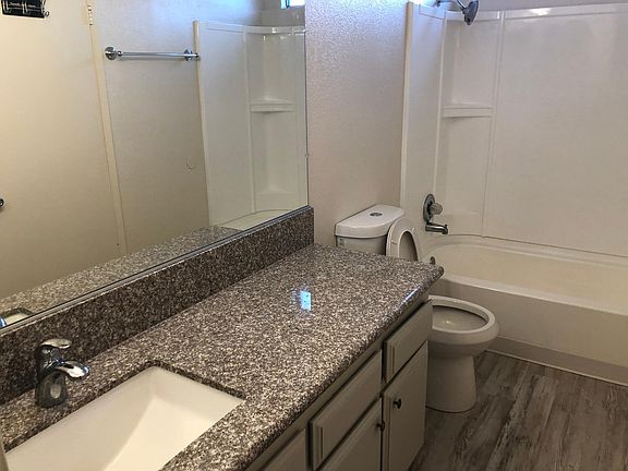 4th image of 13910 Juniper St APT C