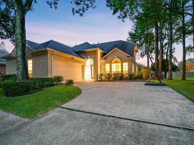 65 Parkway Pl, Jersey Village, TX, 77040