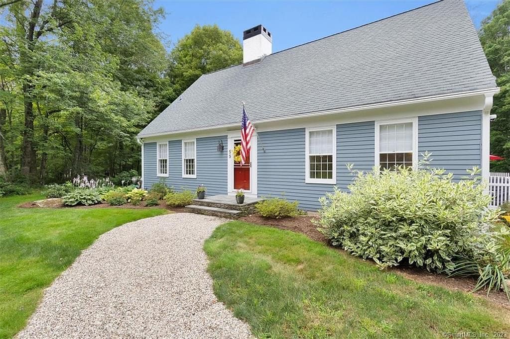 55 Case St, West Granby, CT 06090 Zillow