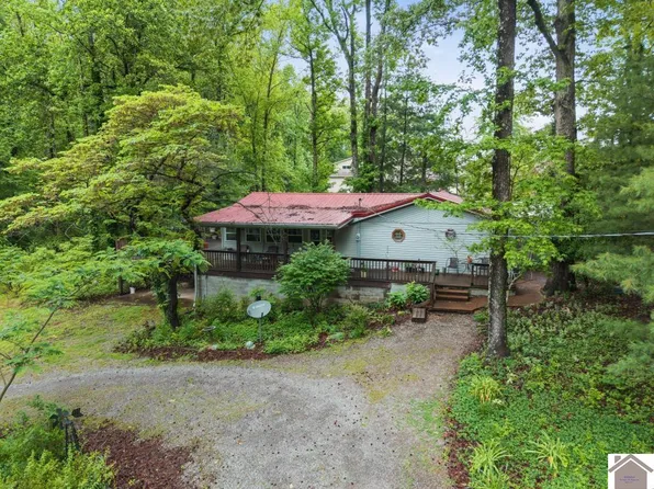 26 Park Pl W, Cadiz, KY 42211