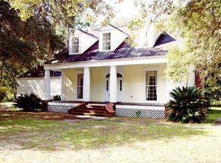 1300 Sara D Buie Rd, White Oak, GA 31568