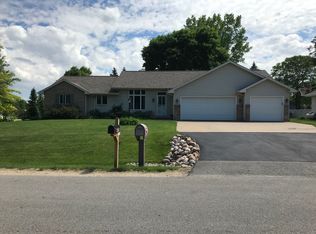 N470 Mapleridge Dr, Appleton, WI 54915