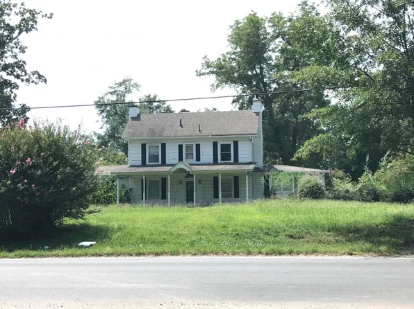 1202 Atlanta Hwy, Gainesville, GA 30501