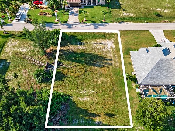 5th image of 4119 NW 11th Ter