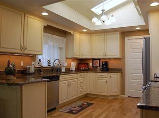 300 Thornberry Dr, Grants Pass, OR 97526