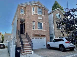 409 Cross St FLOOR 2, Harrison, NJ 07029