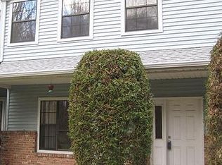 137 Aspen Dr, North Brunswick, NJ 08902
