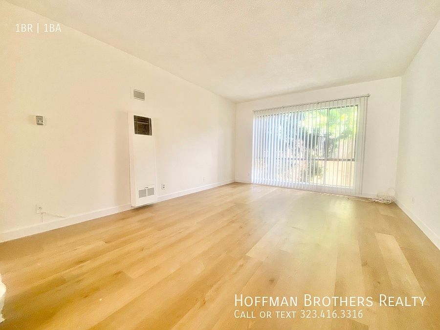 1st image of 638 N West Knoll Dr #5