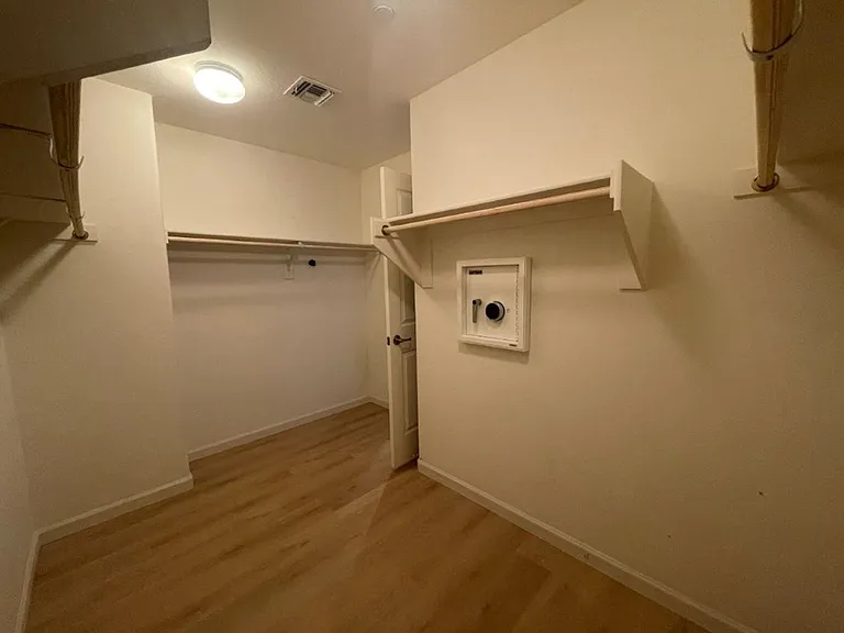 1250 N Abbey Ln #282 — Photo 15