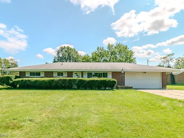 9197 Shepard Rd, Macedonia, OH 44056