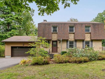 22 Barbara Terrace, Colchester, VT, 05446