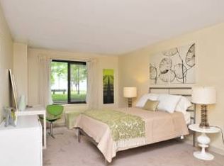 1 S Point Dr APT 212, Boston, MA 02125