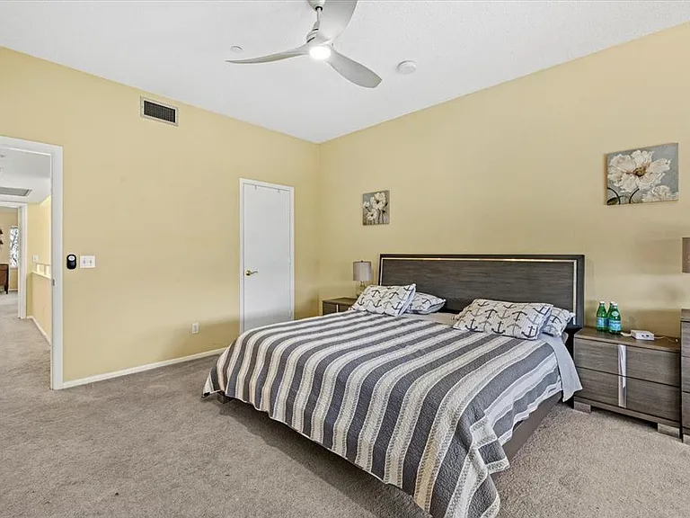 2012 Harbourside Dr #2102 — Photo 15
