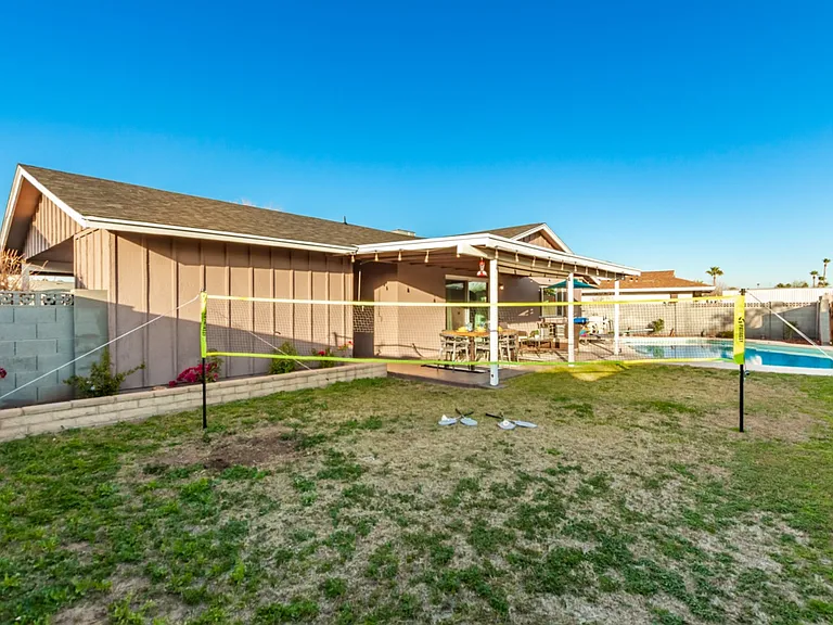 1645 E Manhatton Dr — Photo 42