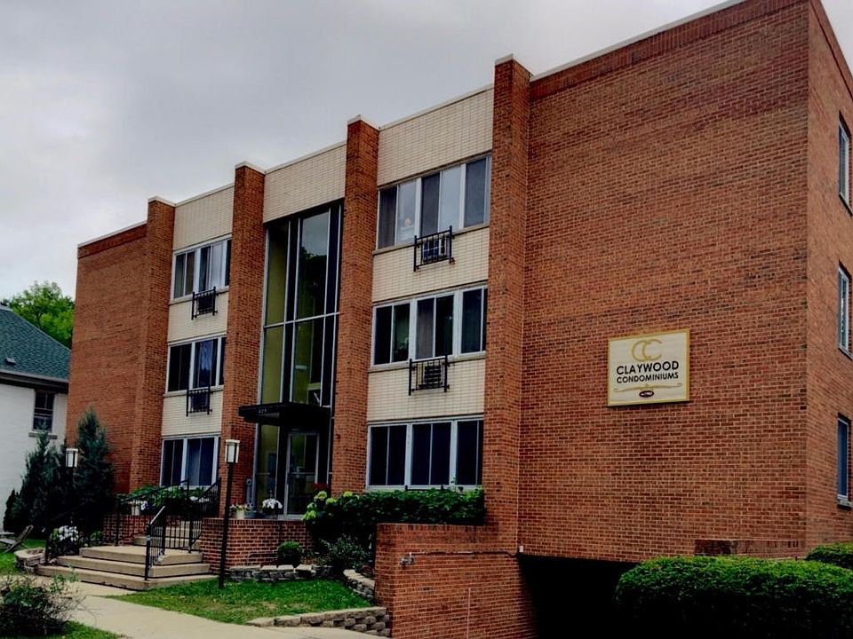 1st image of 825 E Henry Clay St APT 303