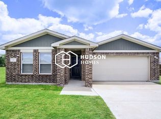 2402 Abigail Ln, Mabank, TX 75147