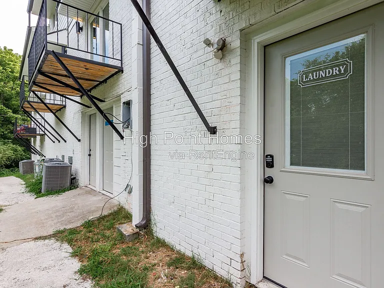 400 Gallery Ln #A4 — Photo 29
